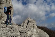 In Cornagera (1311 m) ad anello sui sentieri ‘Cornagera�? e ‘Vetta�? il 30 ottobre 2017  - FOTOGALLERY